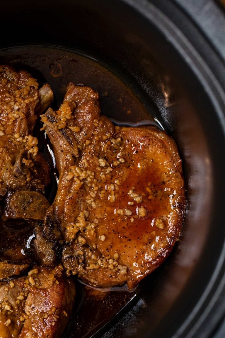 Slow Cooker Brown Sugar Garlic Pork Chops Recipe [+VIDEO] Dinner