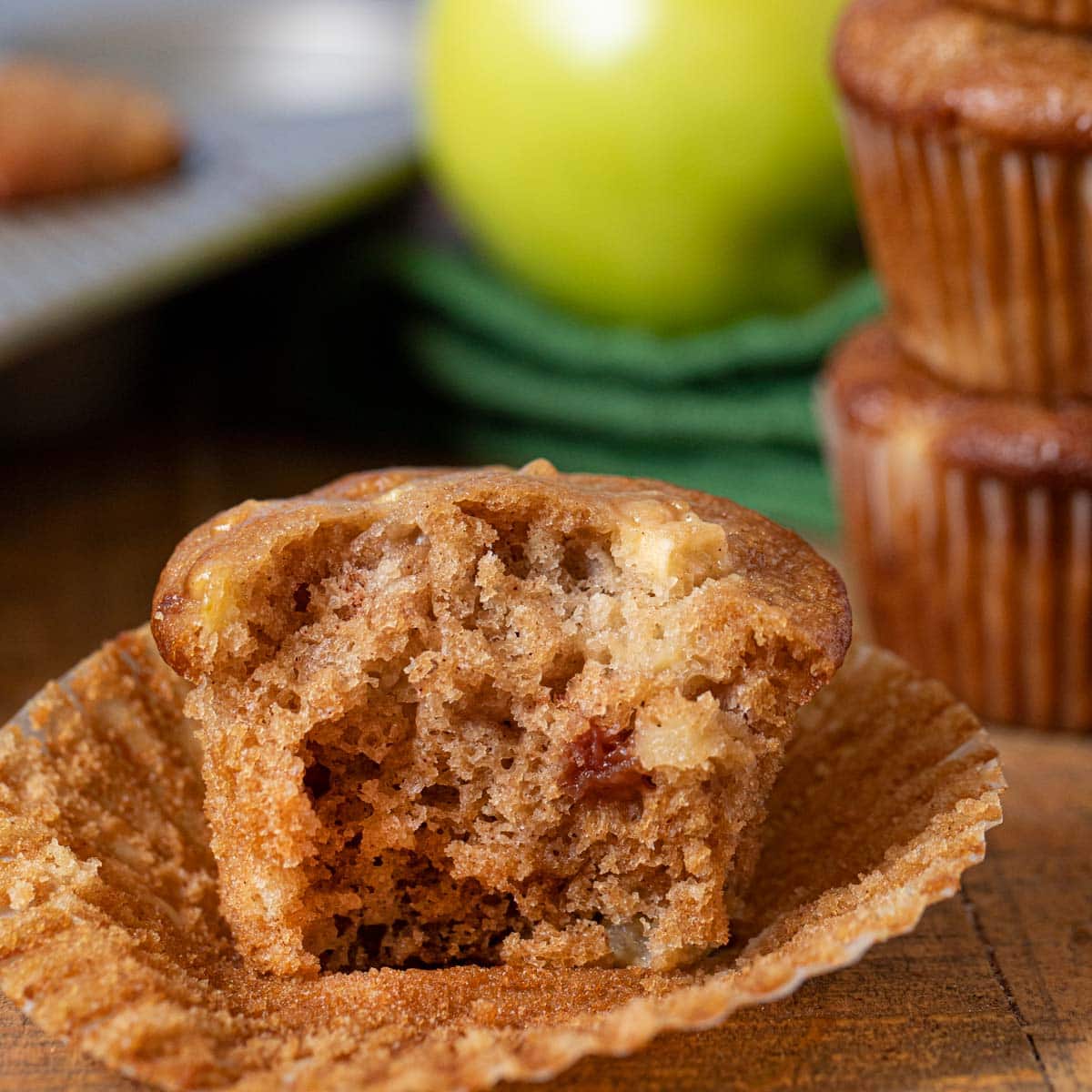 Apple Muffins