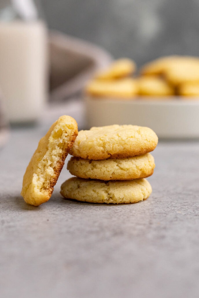 Nilla Wafer Cookies (Copycat) stacked up