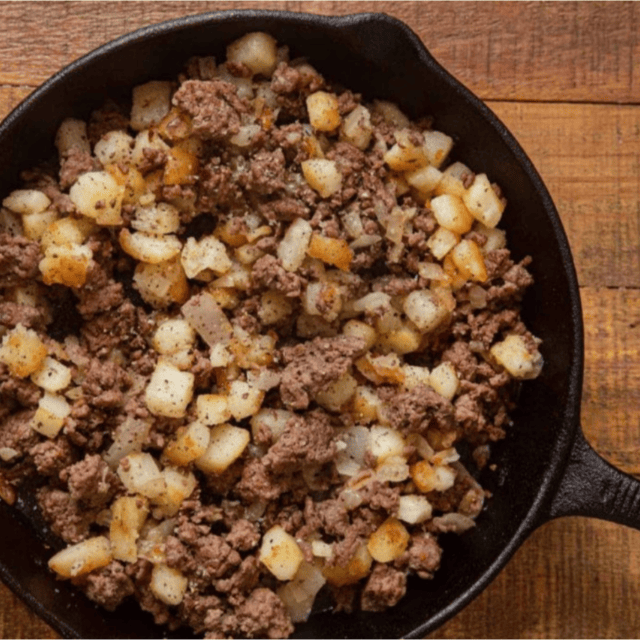 Hash in pan ready to serve