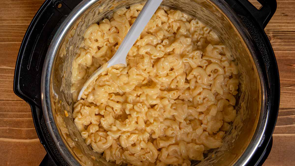 Instant Pot Mac and Cheese Recipe - How To Make Instant Pot Mac and Cheese