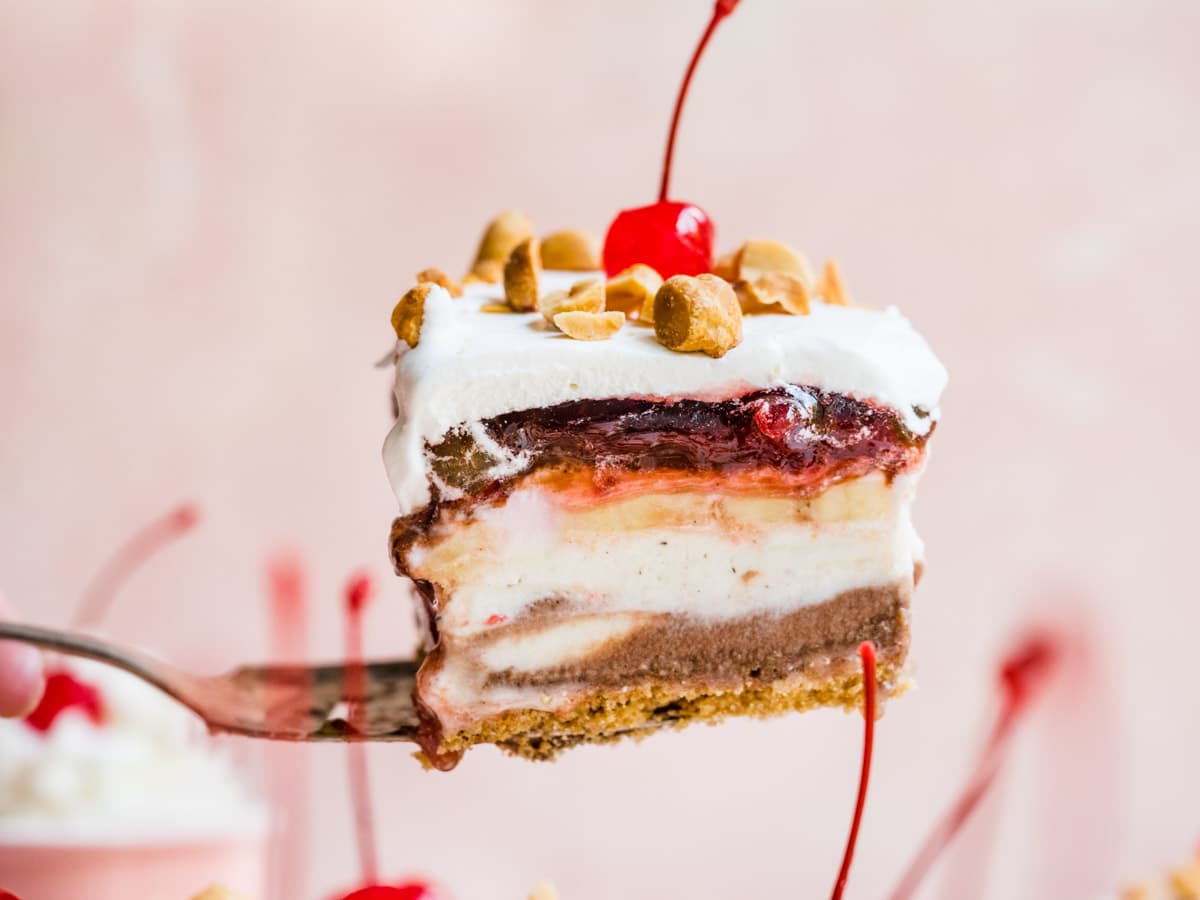 No-Bake Banana Split Dessert