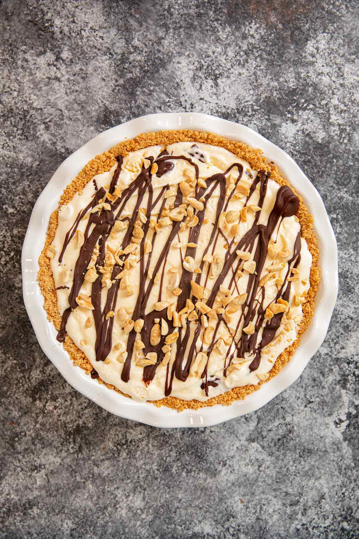 Ice Cream Sundae Pie in pie plate