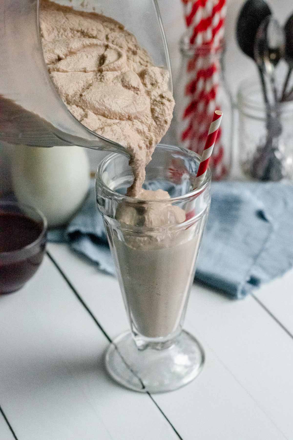 Wendy's Chocolate Frosty pouring into serving glass
