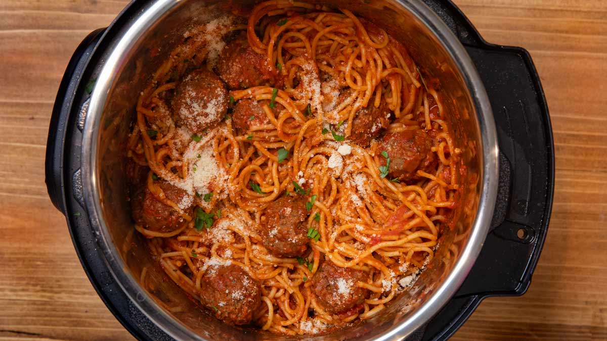 Spaghetti and meatballs instant pot recipe hot sale