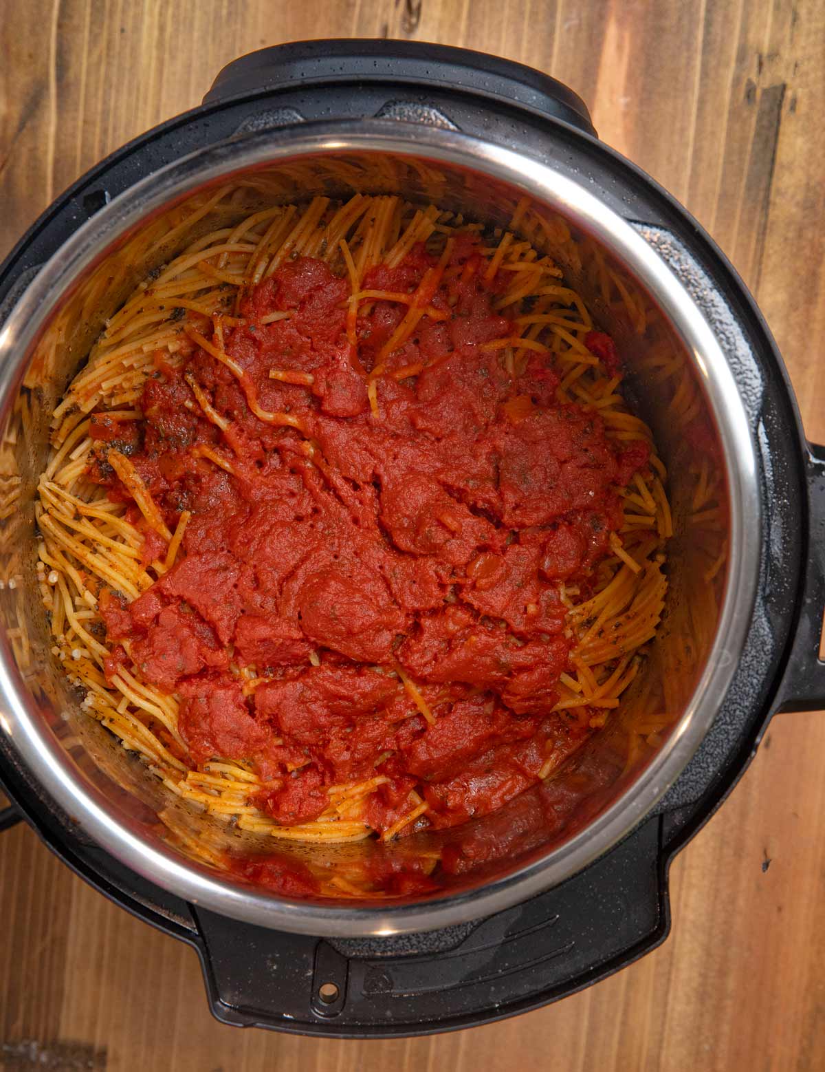 Instant Pot Spaghetti and Meatballs cooked spaghetti and pasta sauce in pressure cooker