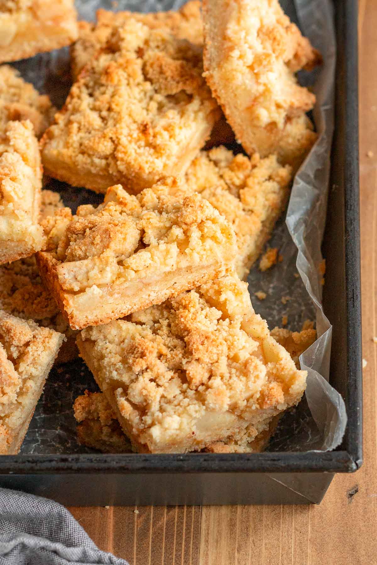 Sliced Apple Crumb Bars in baking dish