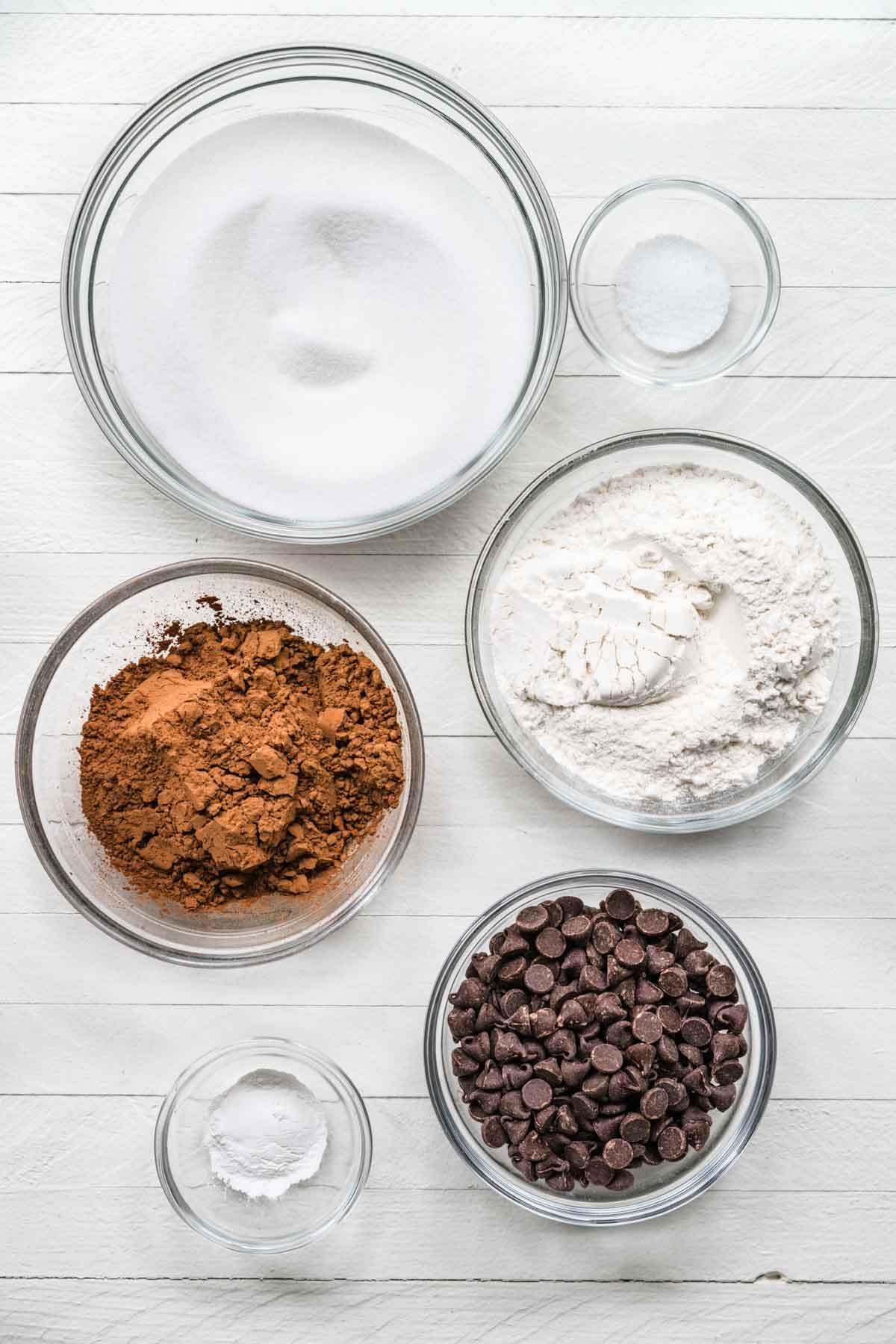 Prep bowls with ingredients for Brownies in a Jar