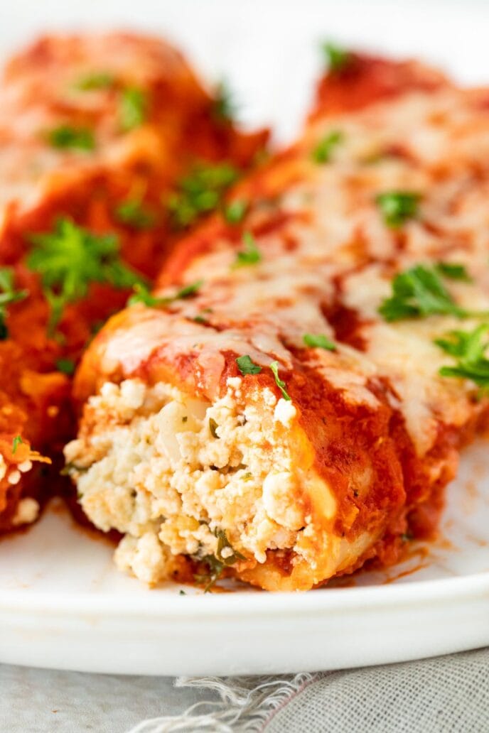 Easy Cheesy Manicotti Recipe - Dinner, then Dessert