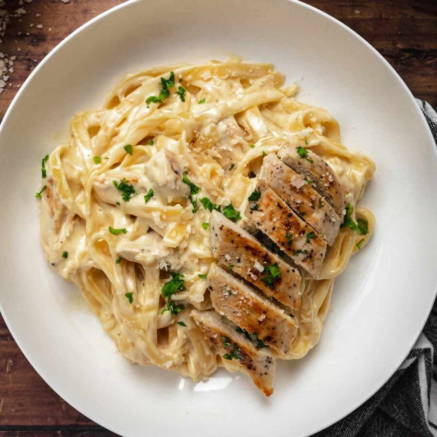 Chicken Alfredo Pasta Recipe - Dinner, then Dessert