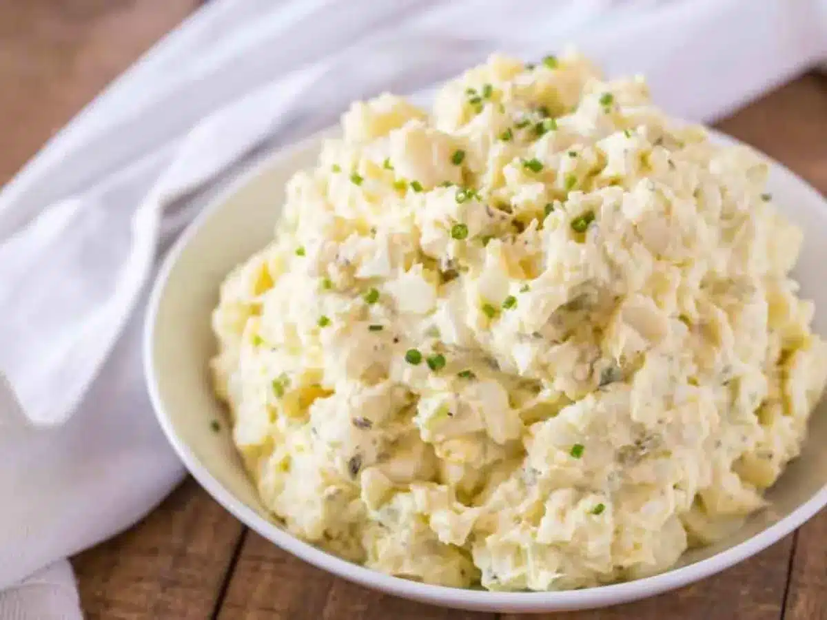 Mixed cooked potatoes served in a bowl
