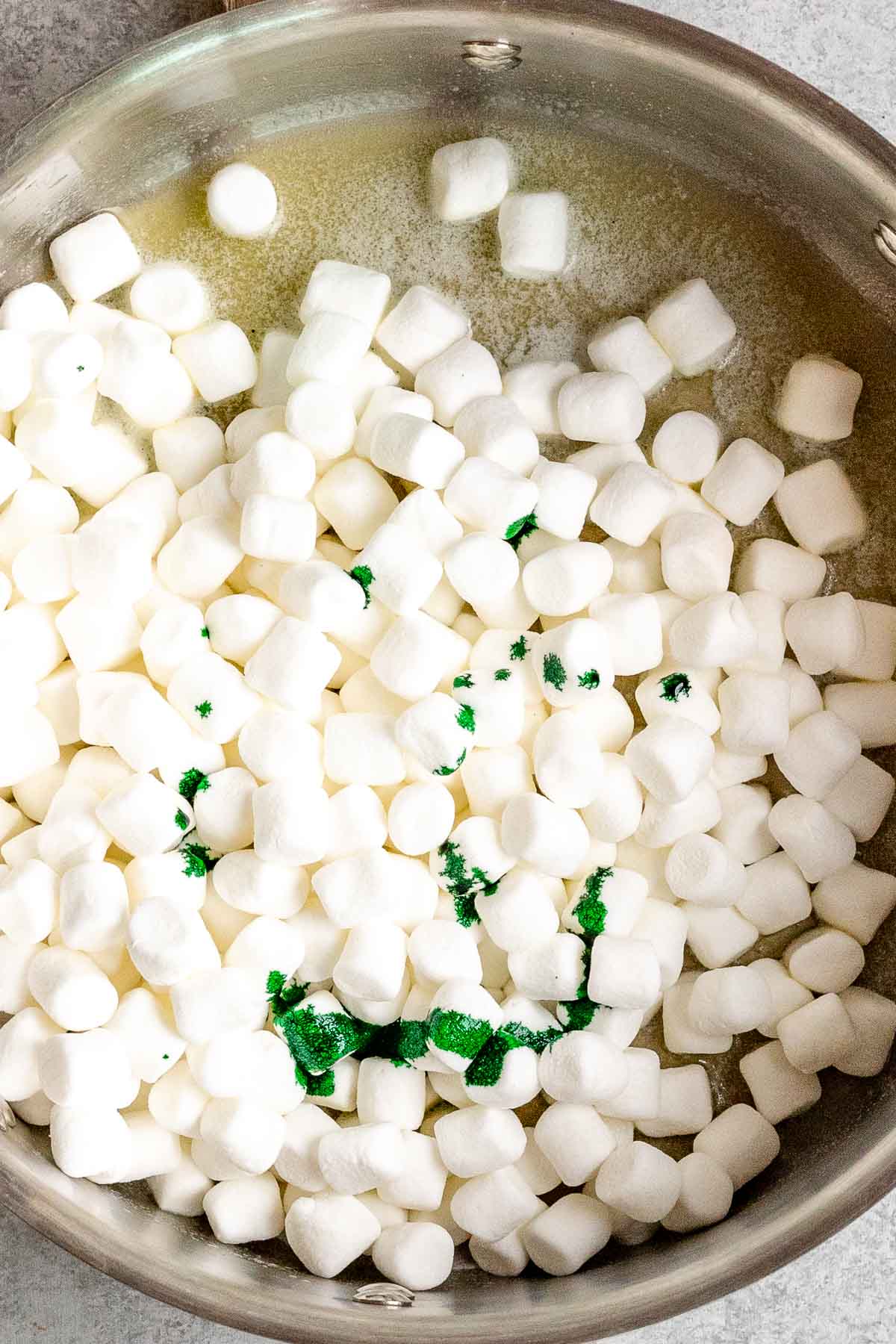 Holiday Pinwheel Marshmallow Bag