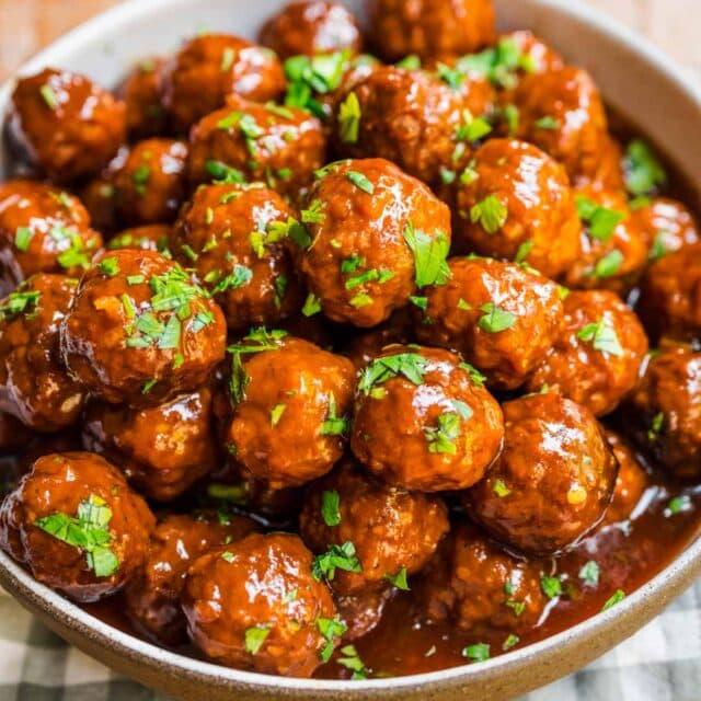 Marmalade Meatballs in serving bowl