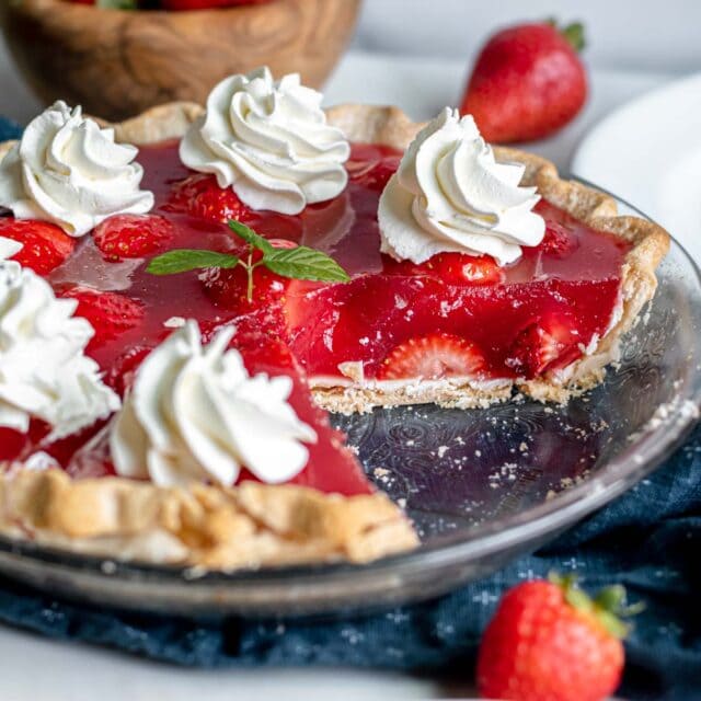 Strawberry Jello Pie in serving dish 1x1