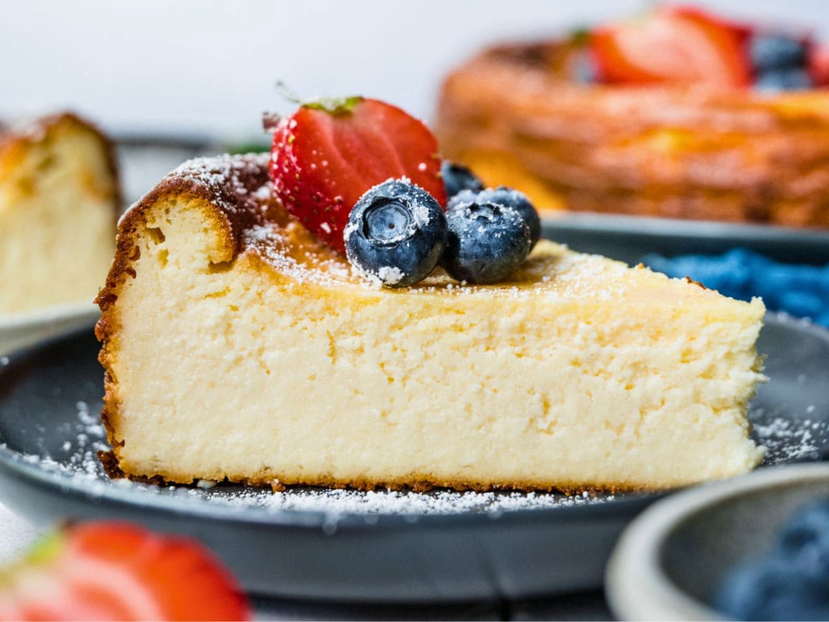 Slice of cheesecake with fruit topping