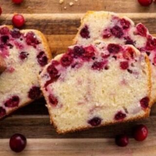 Sliced bread on a wooden platter