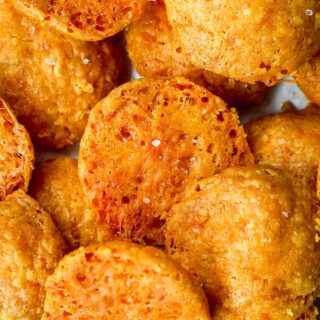 Crackers up close on serving plate