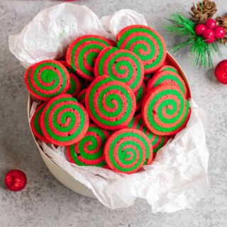 Christmas Pinwheel Cookies in tin 1x1