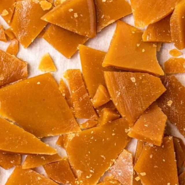 Toffee broken up in pieces.