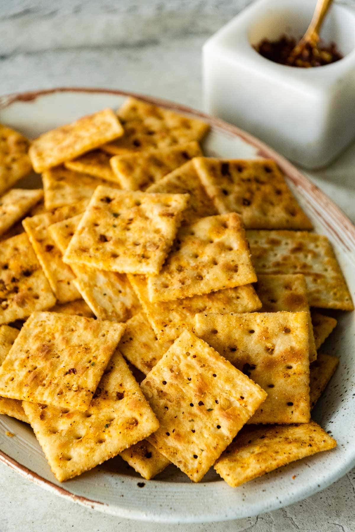 Firecracker Ranch Saltines on serving platter