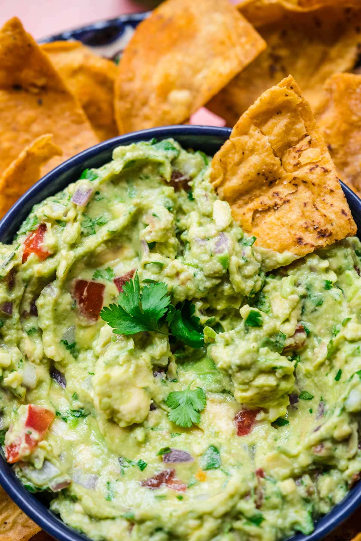 Easy Guacamole in serving bowl