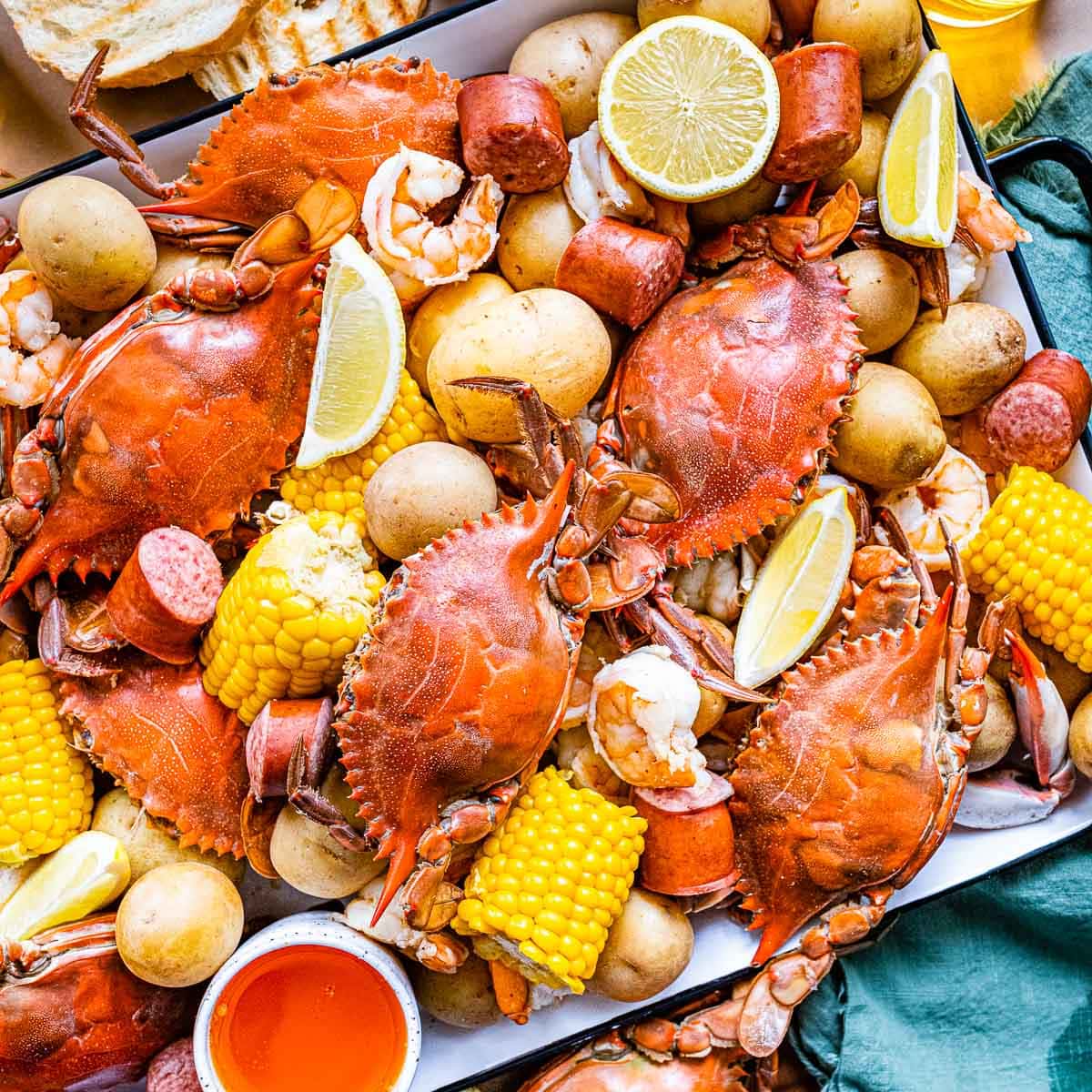 BonnieProjects: Low Country Boil for a Crowd {Recipe}