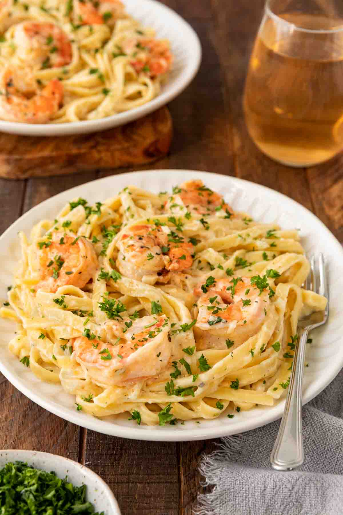 Classic Shrimp Alfredo on serving plate