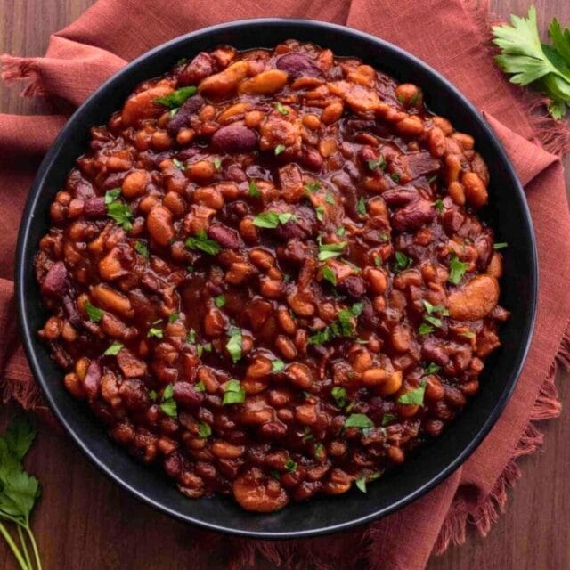 Baked beans in a bowl