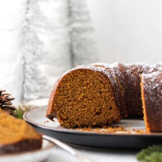 Gingerbread Bundt Cake on serving platter 1x1