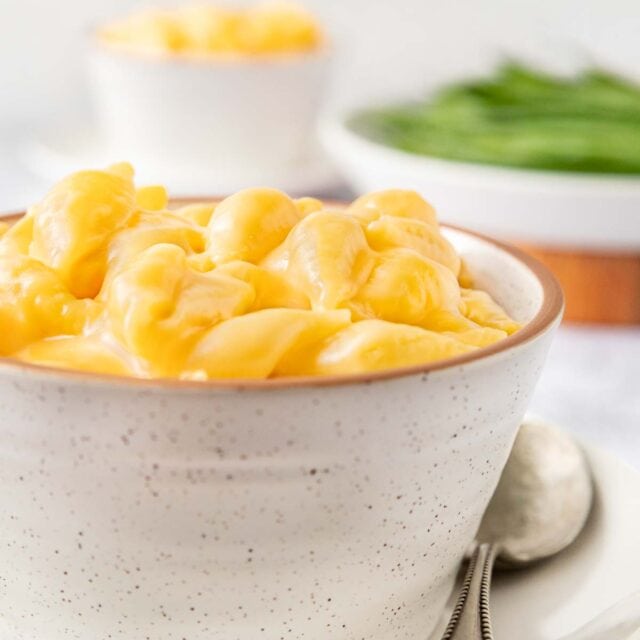 Panera Mac and Cheese in serving bowl 1x1