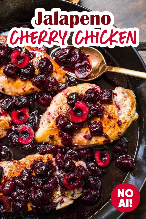 Chicken and cherries with sauce