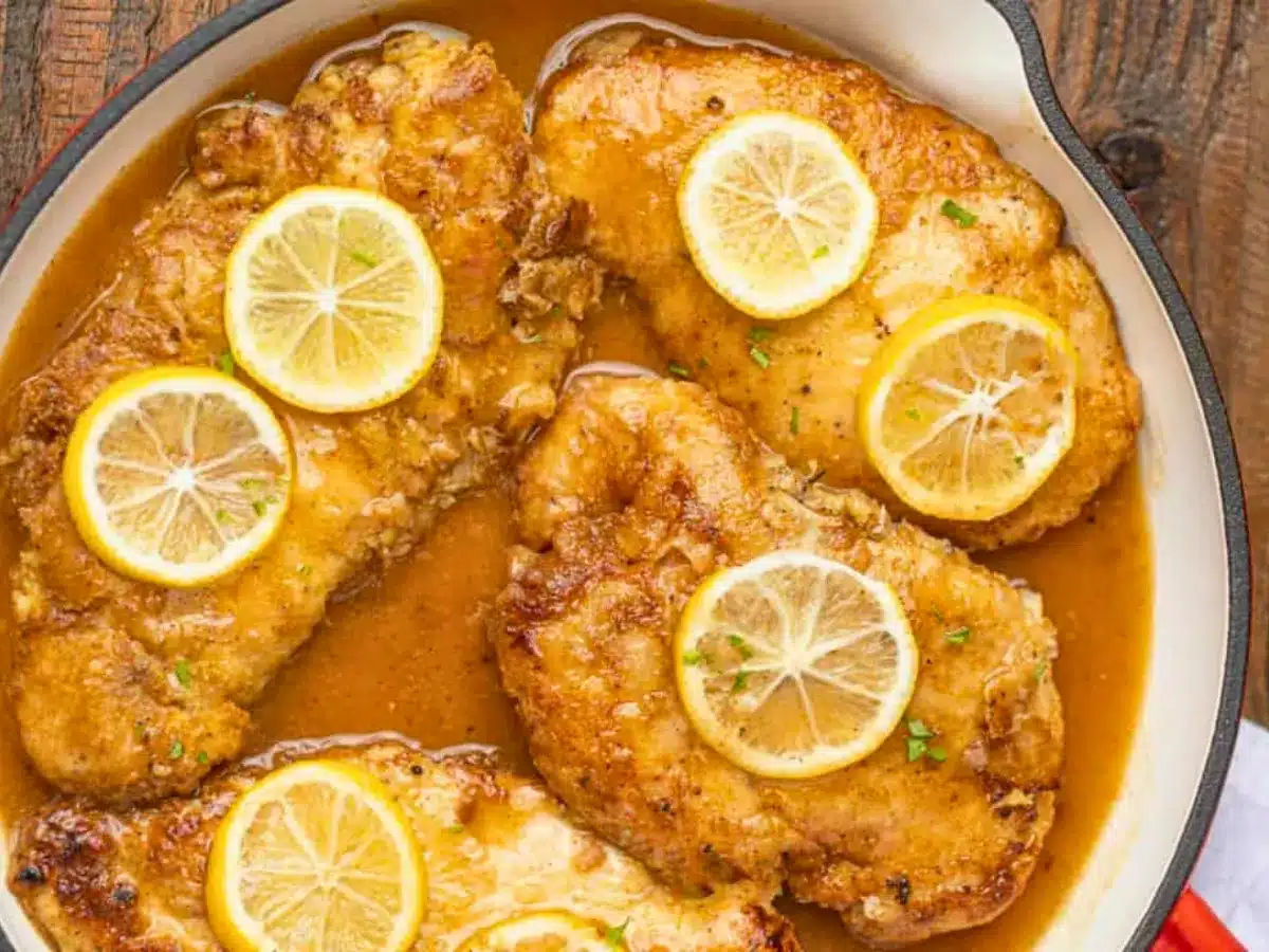 Chicken breast with lemon slices on top