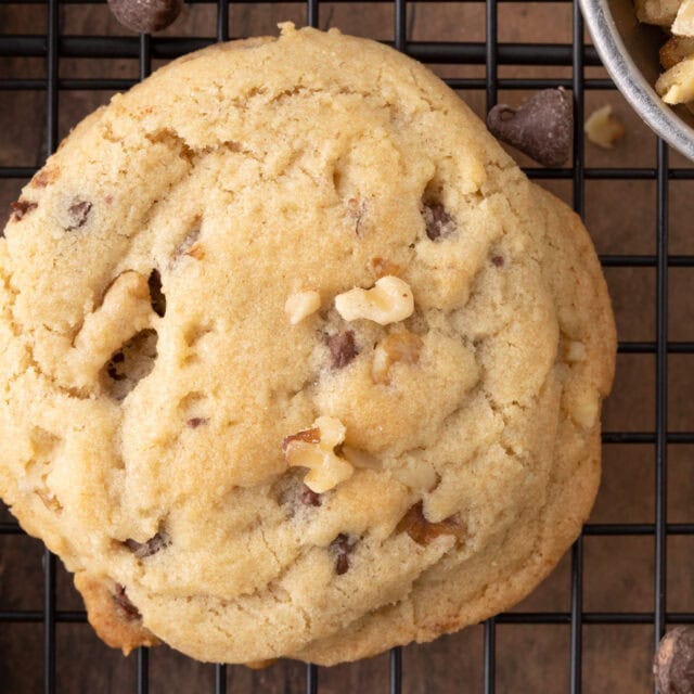 Cookie cooling on a baking rack.