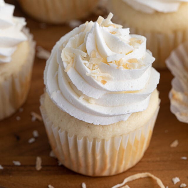 Coconut Cupcake frosted with coconut shreds, 1x1