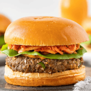 close up photo of burger