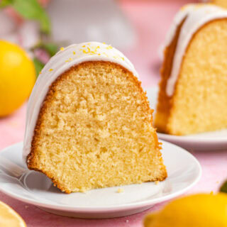 Slice of pound cake on serving plate.