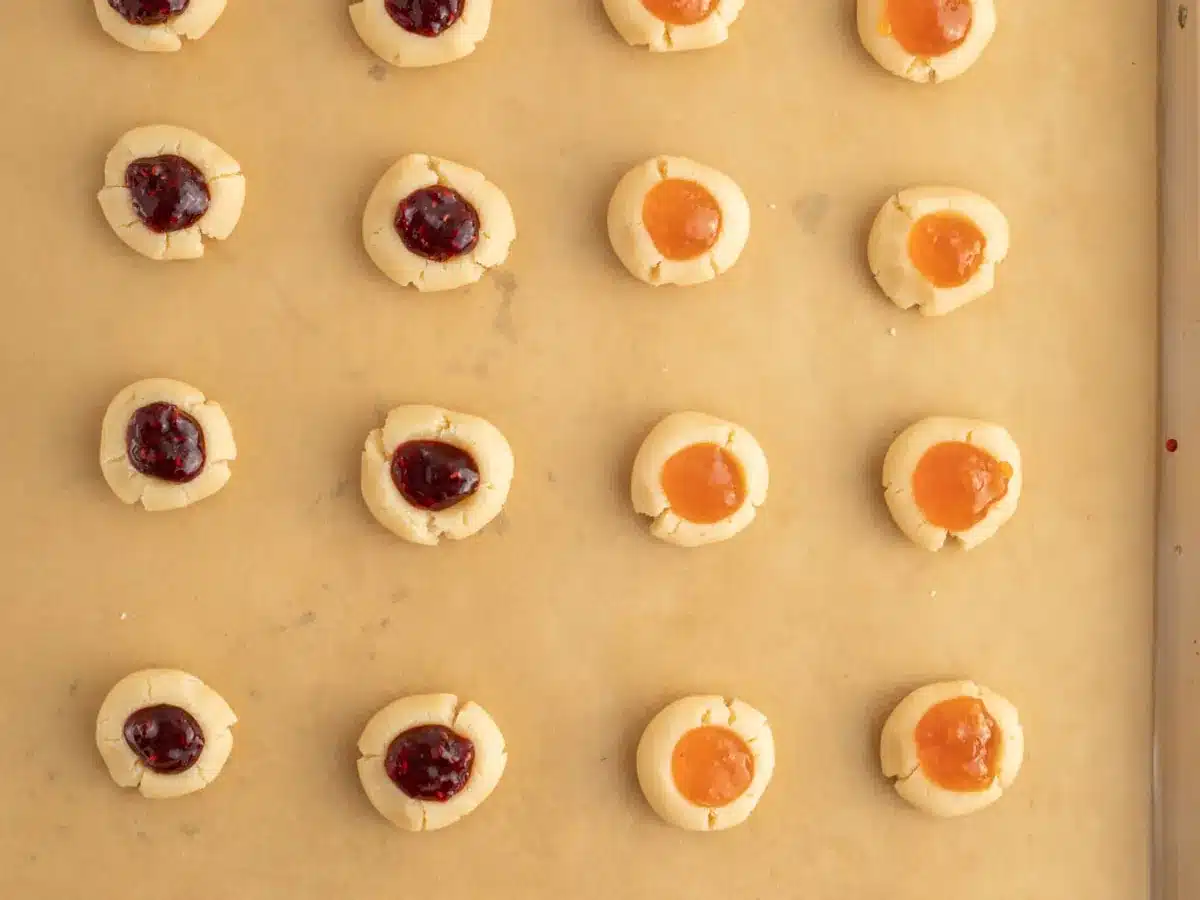 Cookie dough with fruit jelly in the center