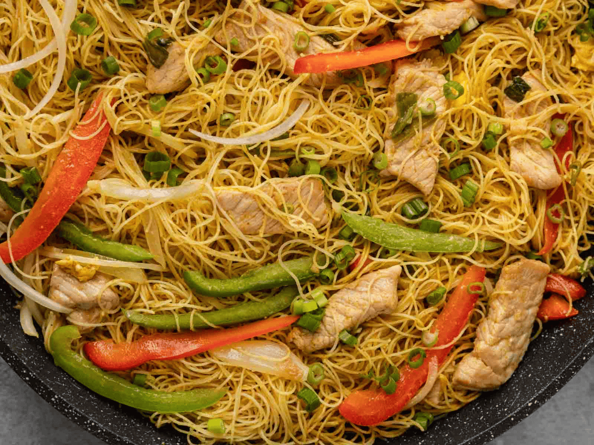 finished noodle dish close up