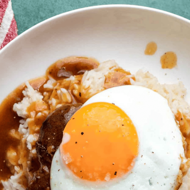 hamburger with rice gravy and egg