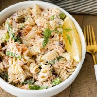 Bowl of salmon salad with pasta 4x3