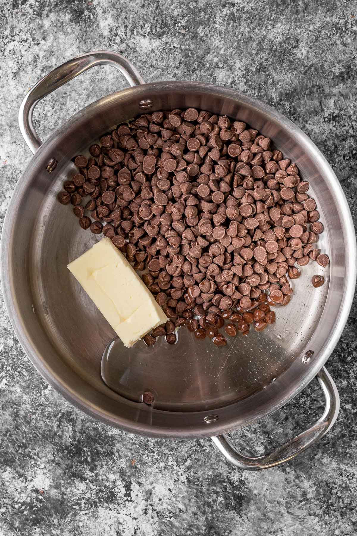 Fudge Krispies chocolate in the pot
