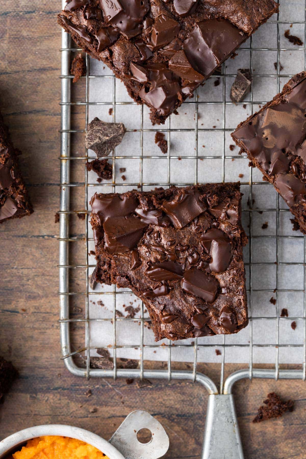 way close up brownie