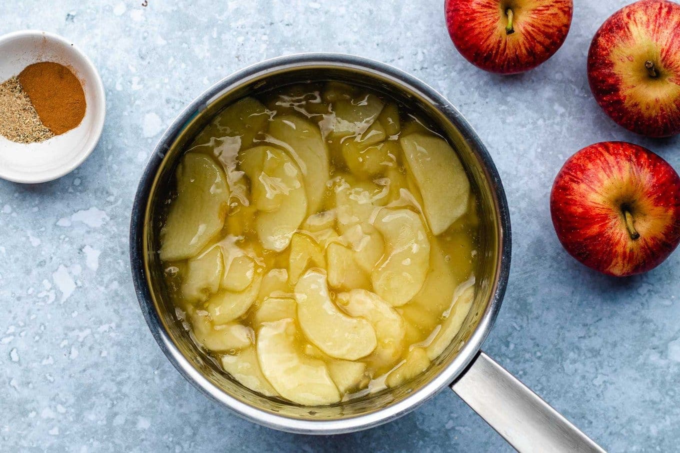 apples in sauce pot 