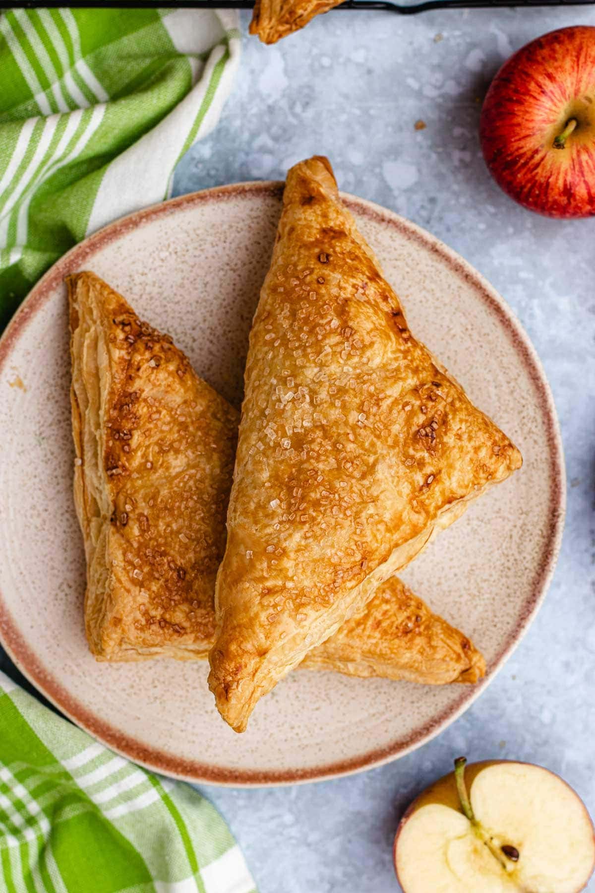 plate with 2 turnovers 