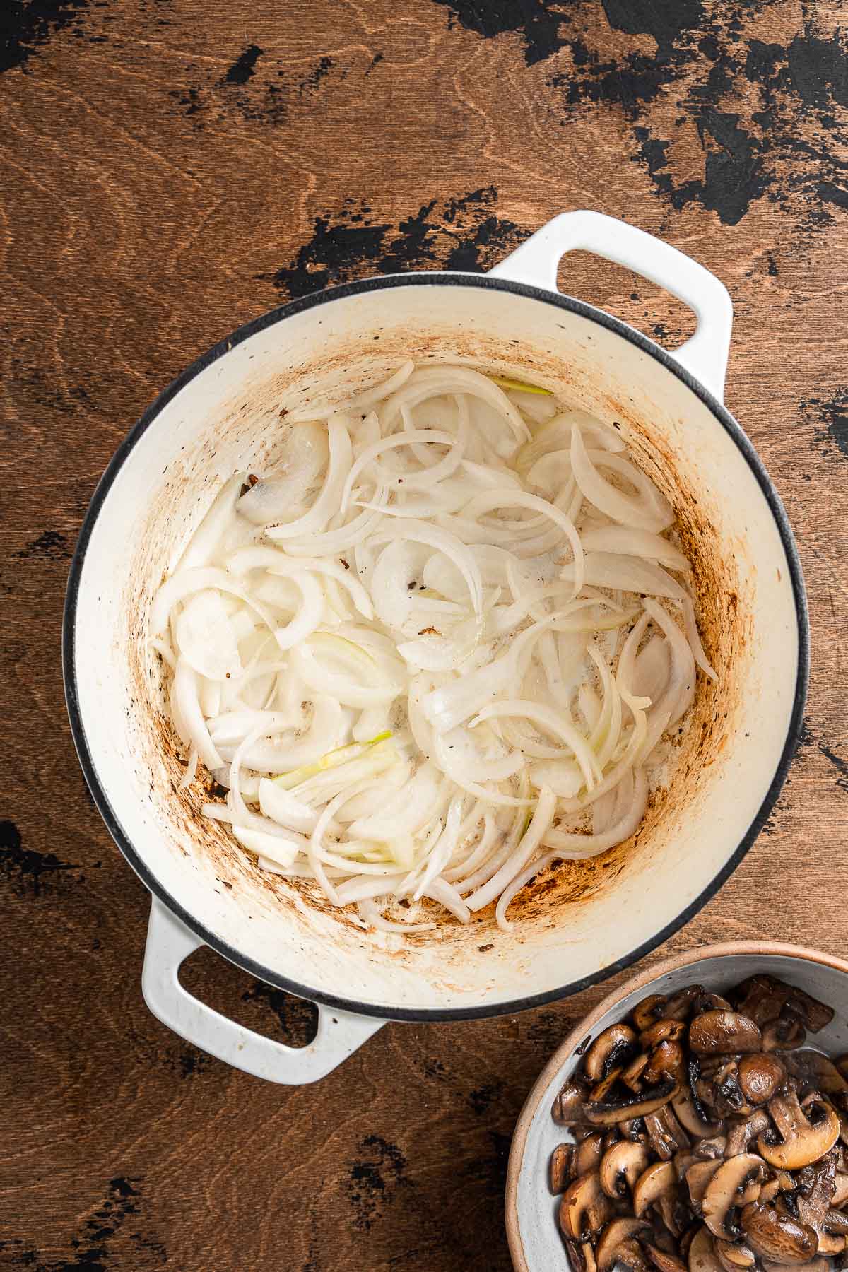 Creamy Garlic Mushroom Sauce onions in pot