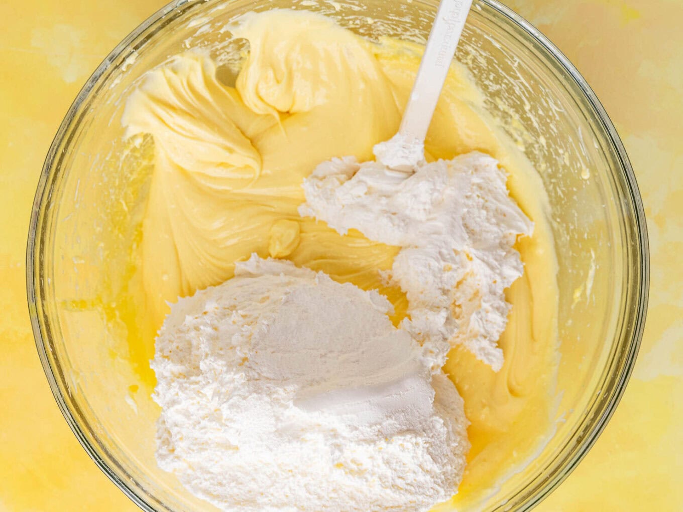 mixing topping 