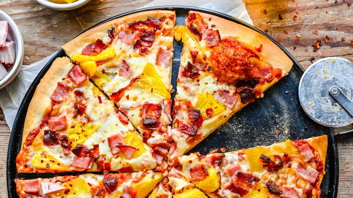 Homemade Hawaiian Pizza Recipe - Dinner, then Dessert