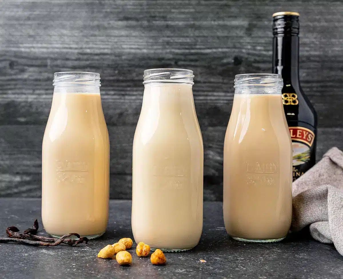 creamers in glass jars 