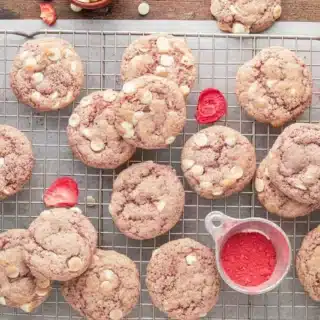 finished cookies on wire rack