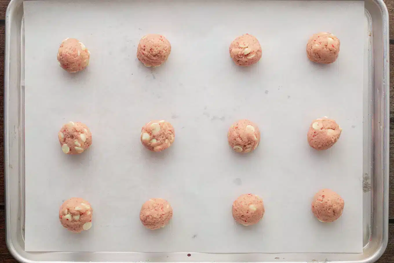 uncooked cookies on baking sheet 